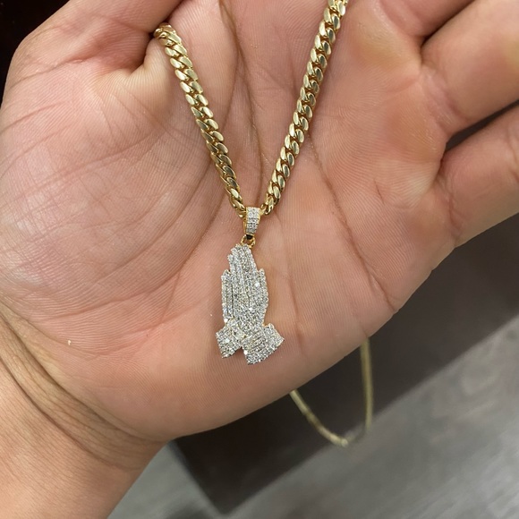 Real 14k gold diamond praying hand pendant!